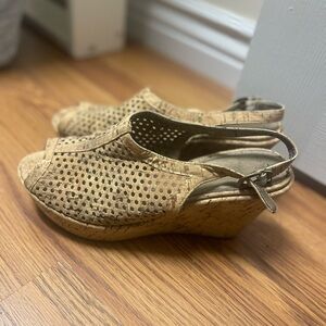 Vaneli cork wedges